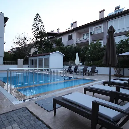 Bypegasus Beach Flats *