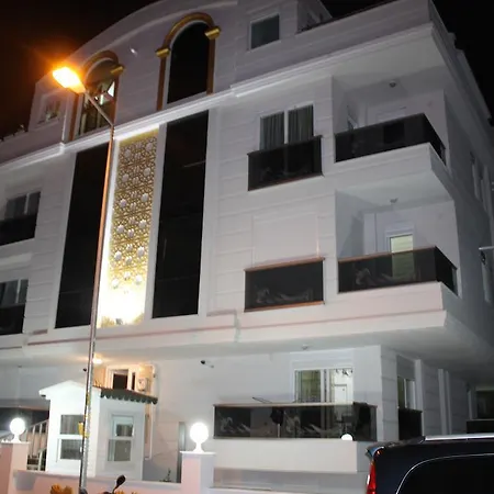Bypegasus Beach Flats *